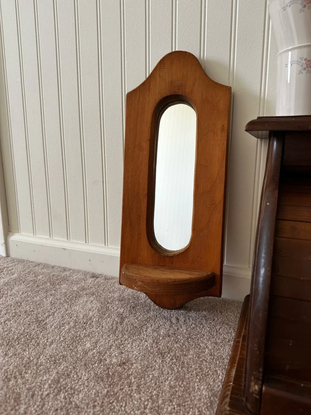 Vintage Wooden Wall Shelf with Oval Mirror - Sconce - Picture 2 of 2